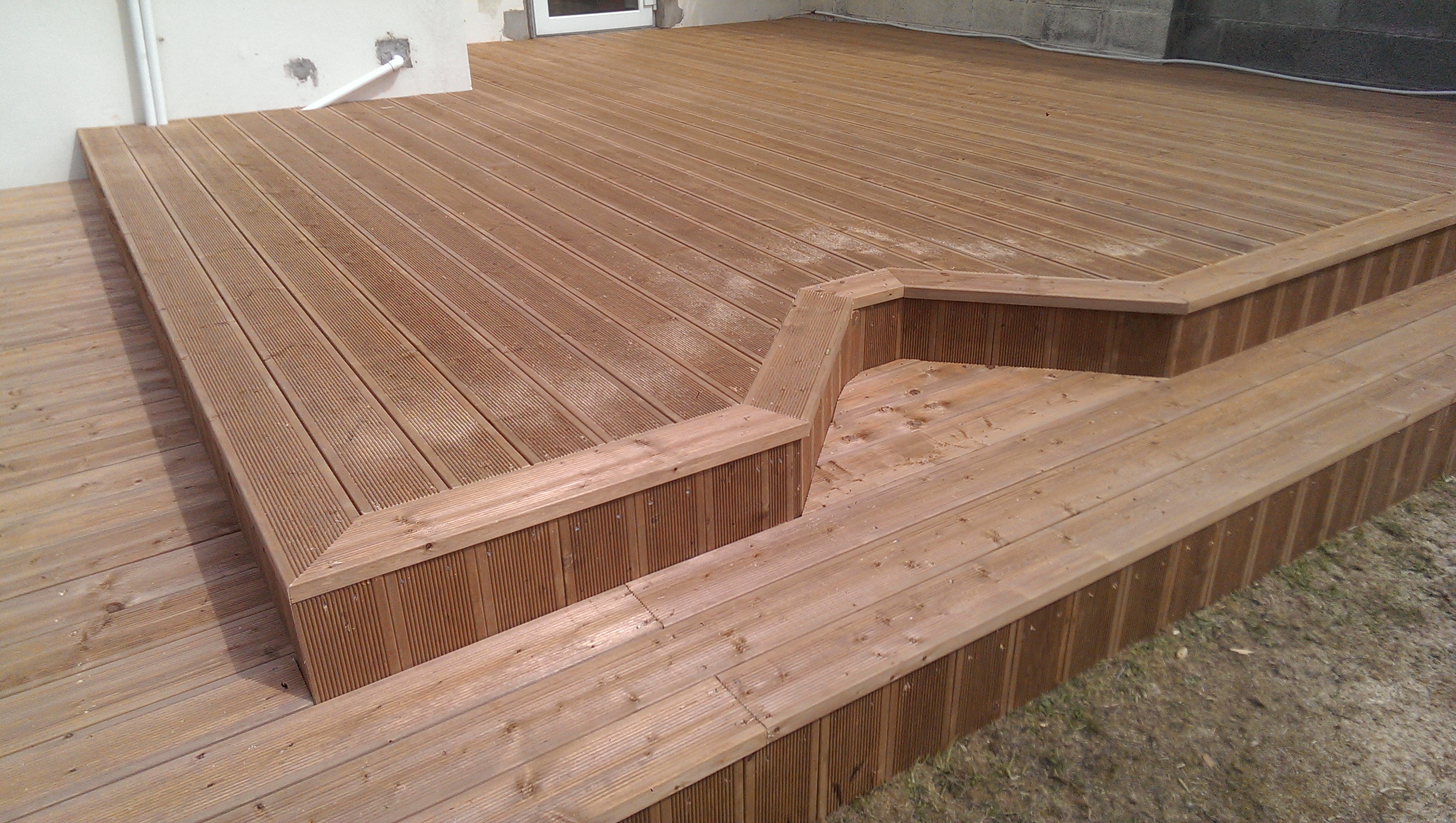 Softwood deckingSoftwood decking installers DublinDublin Decking